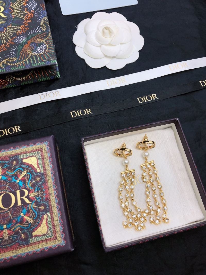 chr1st1an D10r earrings